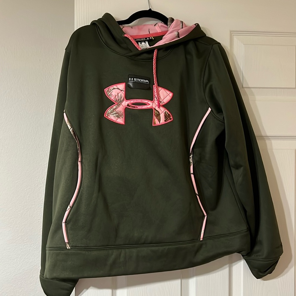 Under Armour Hoodie